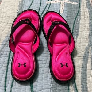 Women’s Under Armor flip flops